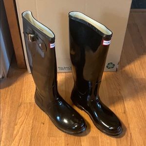 Hunter rain boots - size 9